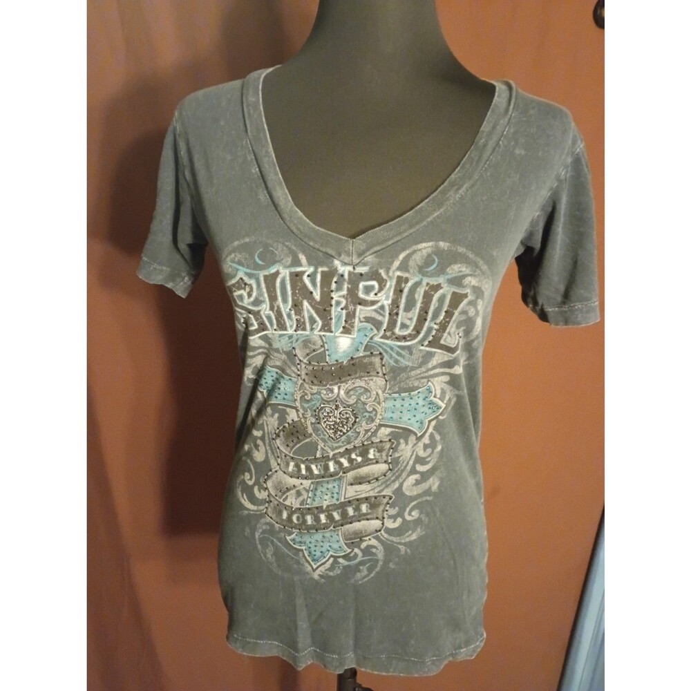 Y2k gray/mineral-washed Sinful by Affliction short-sleeve V-neck graphic t-shirt